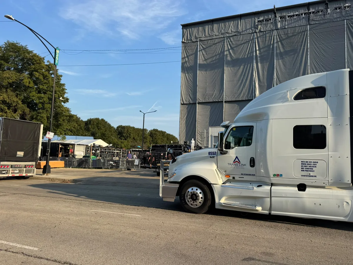 Trans Link truck 0552 arriving at a concert stage load-in